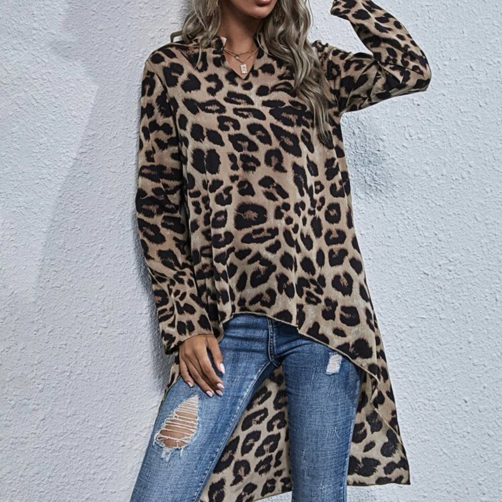 NWOT Leopard Print Notched High-Low Blouse | Medium